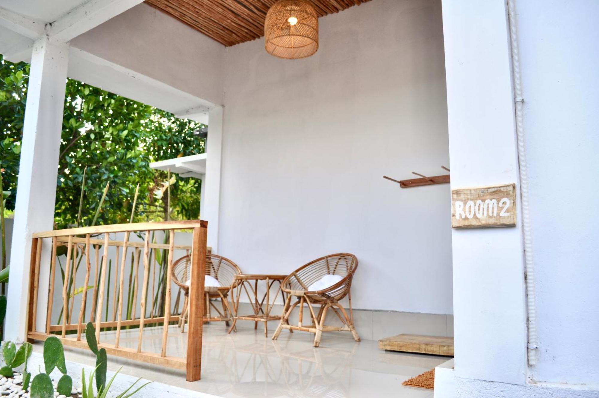 Ripbowl Guest House Selong Belanak Bagian luar foto