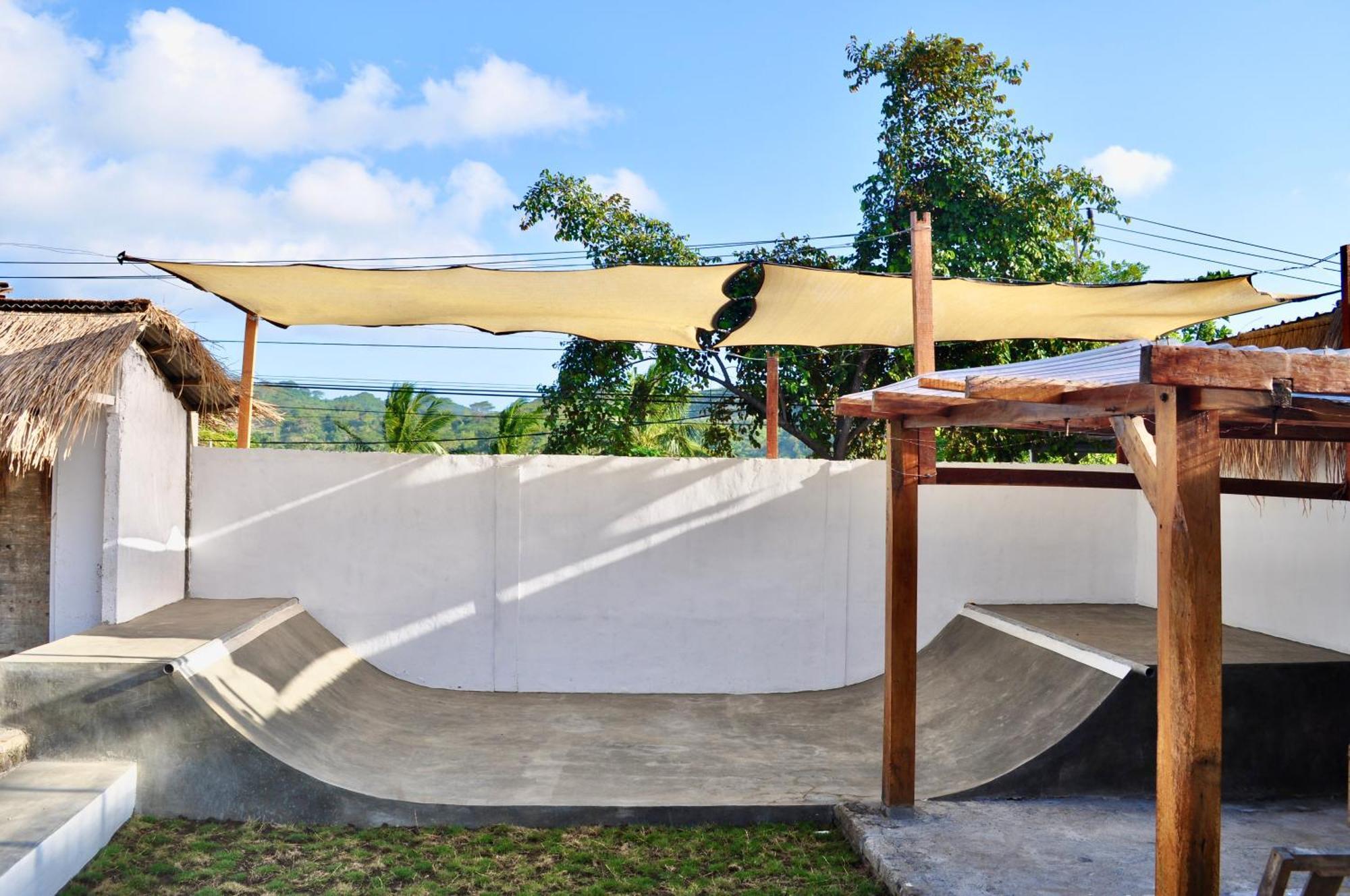 Ripbowl Guest House Selong Belanak Bagian luar foto